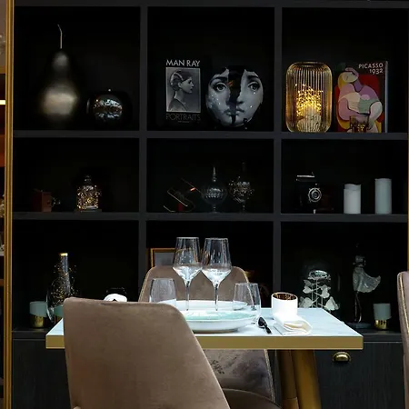 Niepce Paris, Curio Collection By Hilton 4*