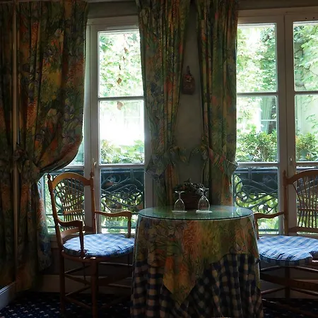 Le Relais Medicis 4* Paris