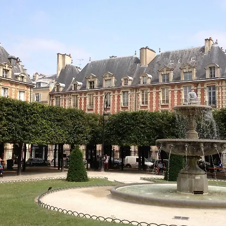 New Chic Flat : Le Marais - Place Des Vosges Apartamento