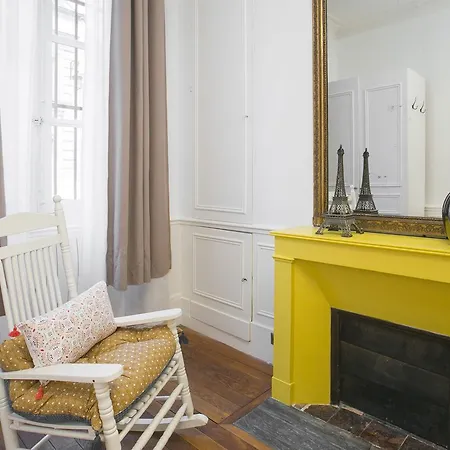 Apartment Las Cases Paris