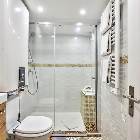 Urbanflat 41 - Disneyland In - Montorgueil Apartment Paris