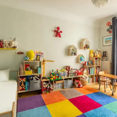 Veeve - Retro Chic In Petit Montrouge * Parigi