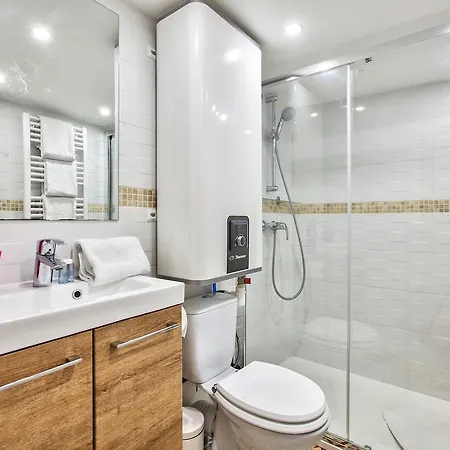 Urbanflat 41 - Disneyland In - Montorgueil Apartment