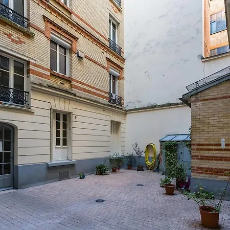Le Logis De Montmartre Parigi