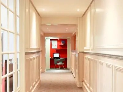 Ibis Grands Boulevards Opéra 9e