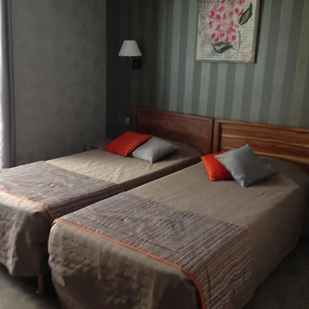 Carladez Cambronne 3* Paris