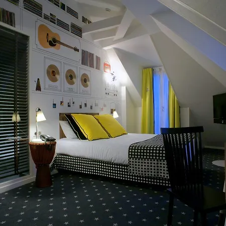 Du Triangle D'or Hotell 3*