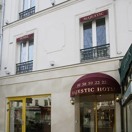 Hotel 121