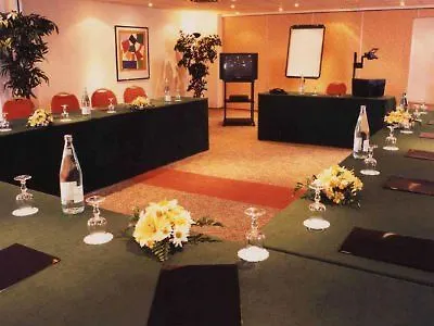 Median Congres Hotel 3*