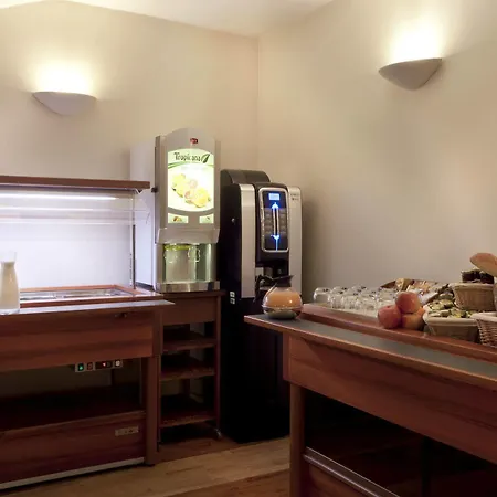 Hotel Verlain Paris
