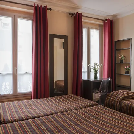 Grand Lévêque Hotel