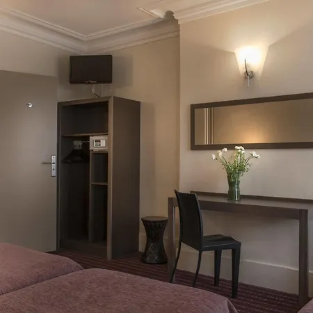 Hotel Grand Lévêque 3*