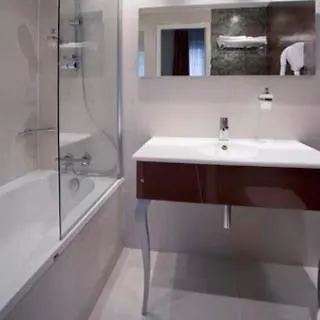 Hotel Nouvel Eiffel Paris