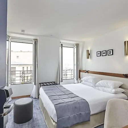 Royal Phare Paris