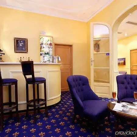 Hotel Queen Mary Opera Paris