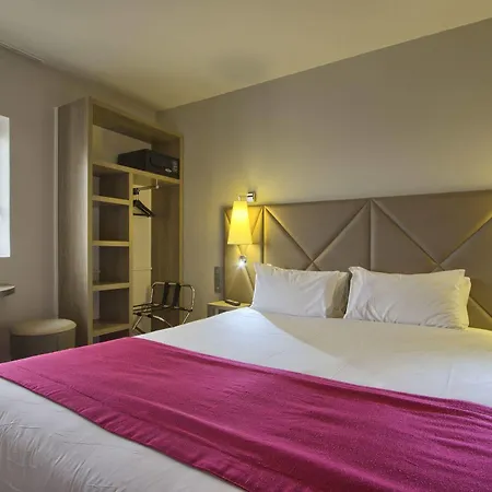 17 Batignolles 3*
