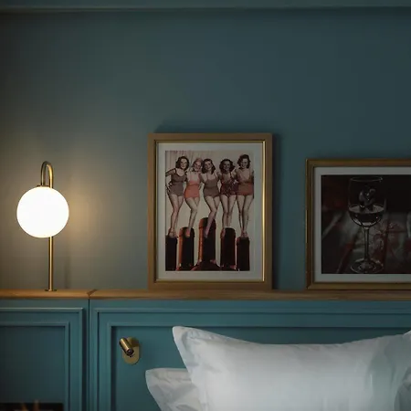 Xo Hotel