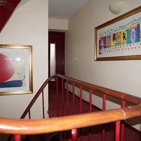Bellevue Montmartre Hotel 3*