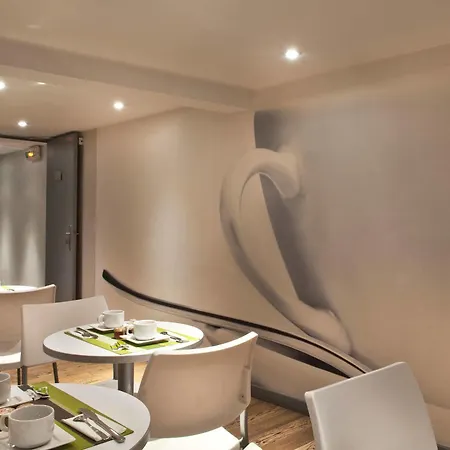 Les Hauts De Passy - Trocadero Eiffel Hotel 3*