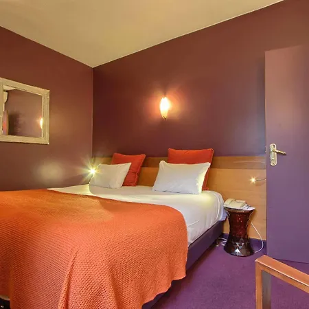 Timhotel Invalides Eiffel Hotel 3*