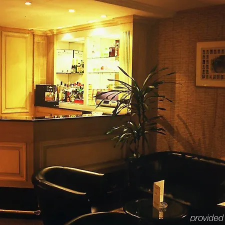 Hotel Monceau Wagram Paris