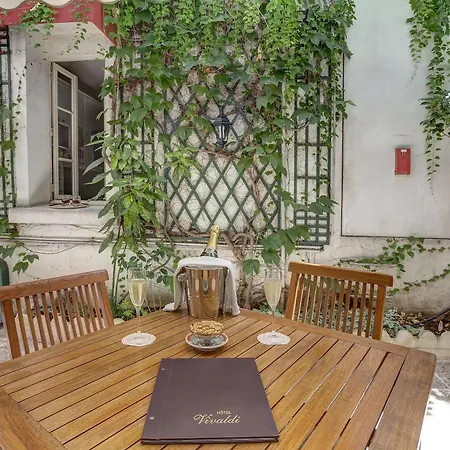 Vivaldi Hotel 3*