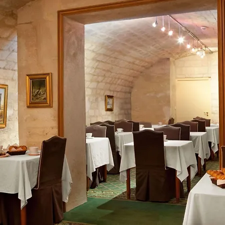 Serotel Lutece 4*