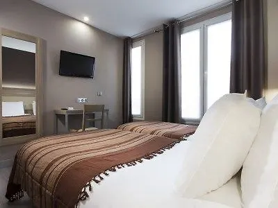 Hotel Des Pavillons Paris