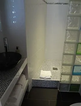 Atelier Vavin Otel 3*