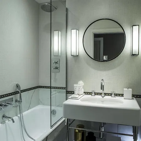 Hotel La Tamise - Esprit De France Paříž