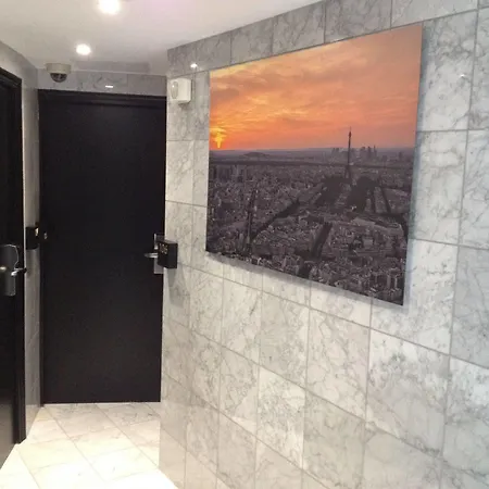 Hotel Montparnasse Saint Germain 3*