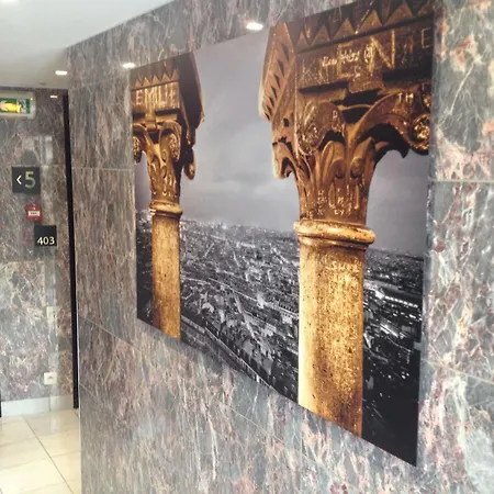 Hotel Montparnasse Saint Germain 3*