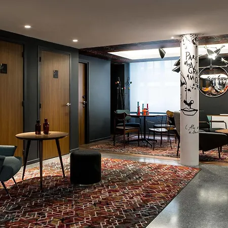 Le General 4* Paris