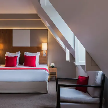 Hotel Le Tourville By Inwood Parigi