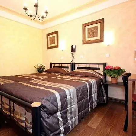 Hotel Modern 2*