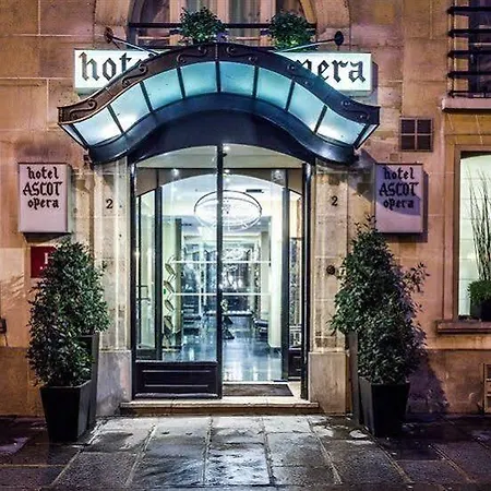 Ascot Opera Hotel 3*