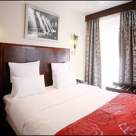 Hotell Grand Francais 3*