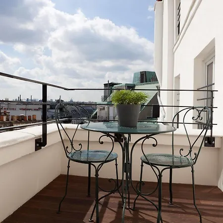 Hotel Des 3 Poussins 3*