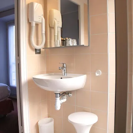 Hotel Des 3 Collèges 3*