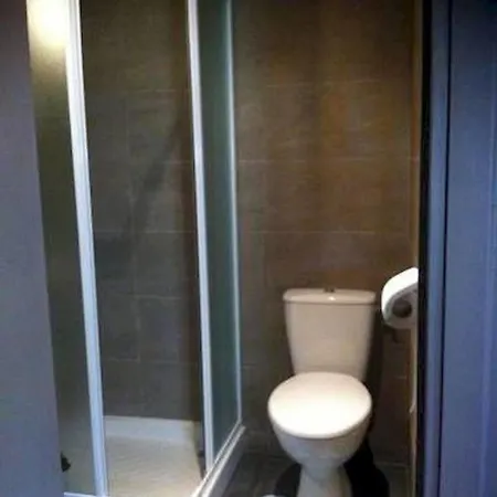 Hotel De Ménilmontant 3*