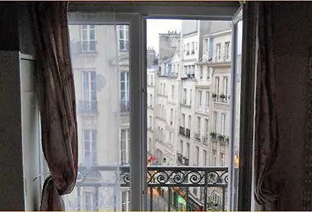 Le Petit Trianon فندق 2*