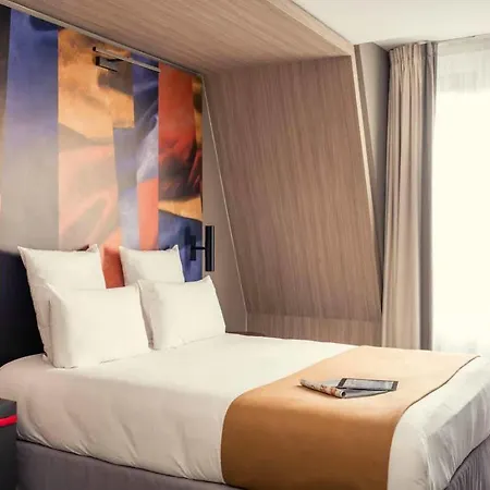 Mercure Alésia 4*