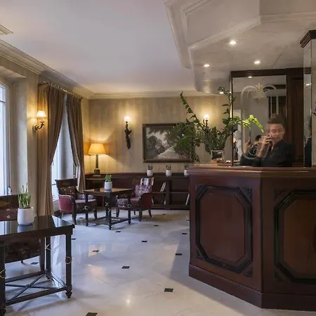 Régence Etoile Hotel 4*