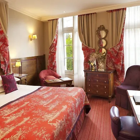Au Manoir Saint Germain Hotel