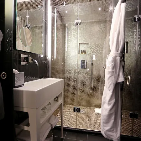 Le Malown Hotel