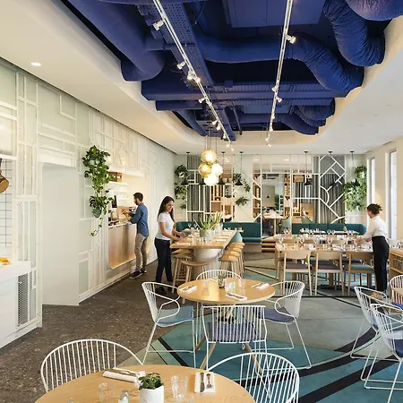 Hotel Novotel Centre Gare Montparnasse