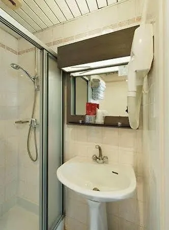 Hotel Latin