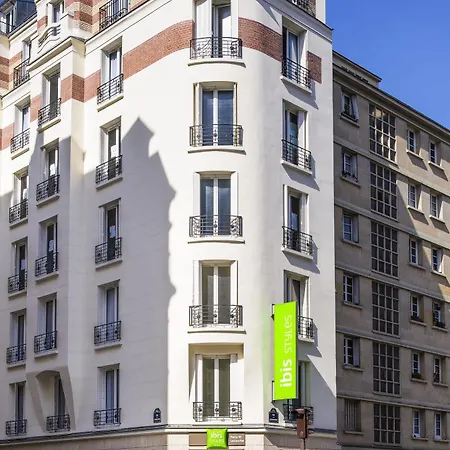Ibis Styles 15 Lecourbe 3* Paris