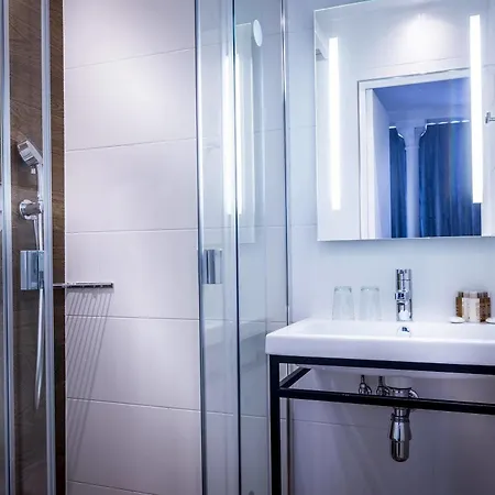 Marais Grands Boulevards Hotel 4*