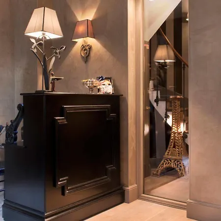 Glamour Paris